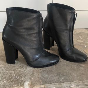 SCHUTZ booties